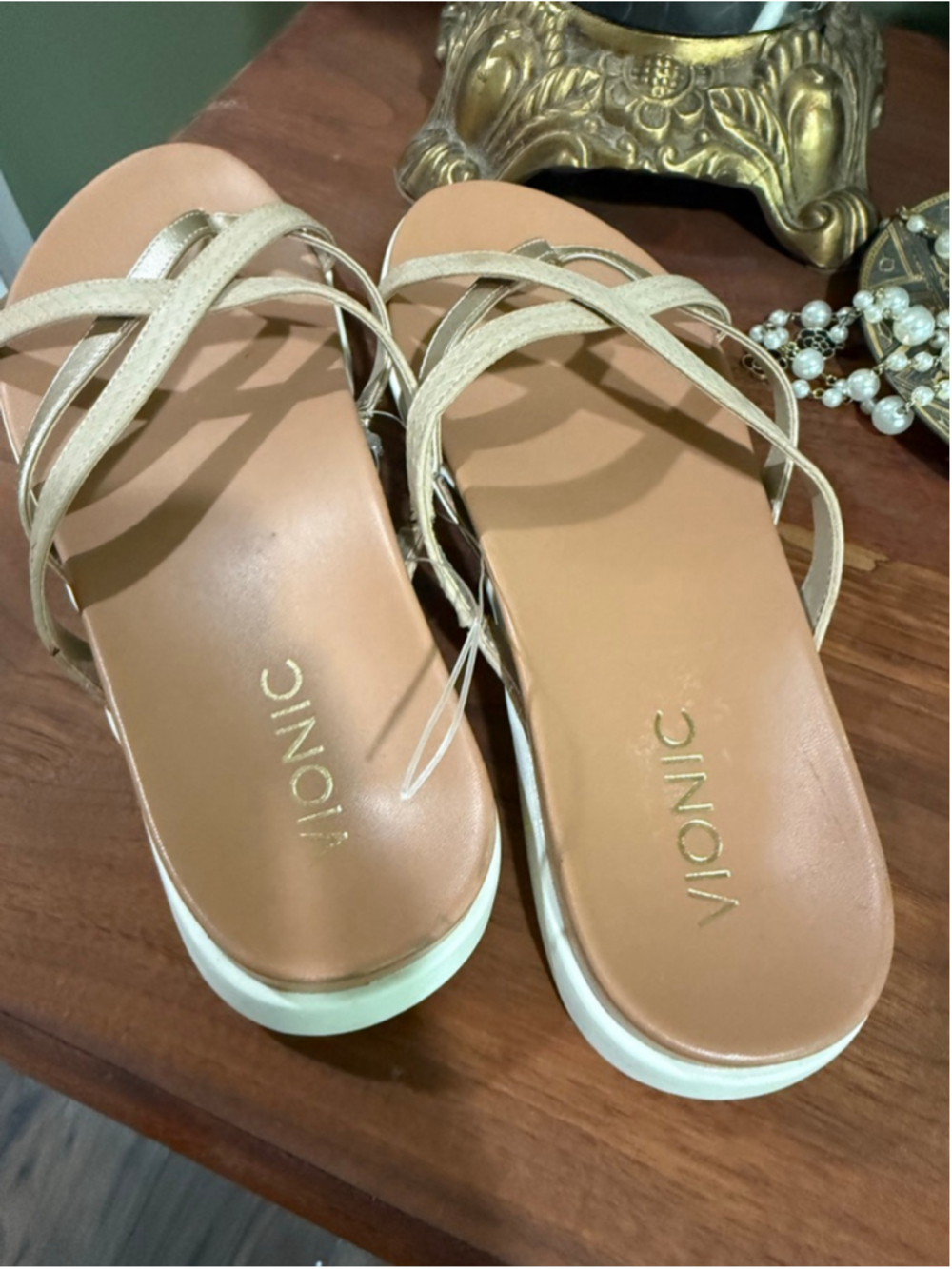 Vionic Daisy Sandals 9.5 - Picture 3 of 5